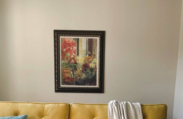 Picturesque 1BD/1BA w/Balcony + Gym - Little Rock