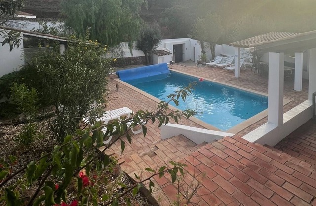 Picturesque Two Villa Estate! This peaceful retreat awaits your next holiday!