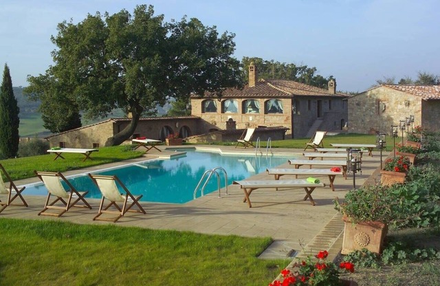 Pienza villa rental with pool