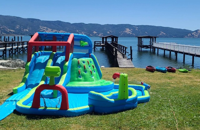 PIER 43! BOATDOCK>14 GUESTS>HOT-TUB
