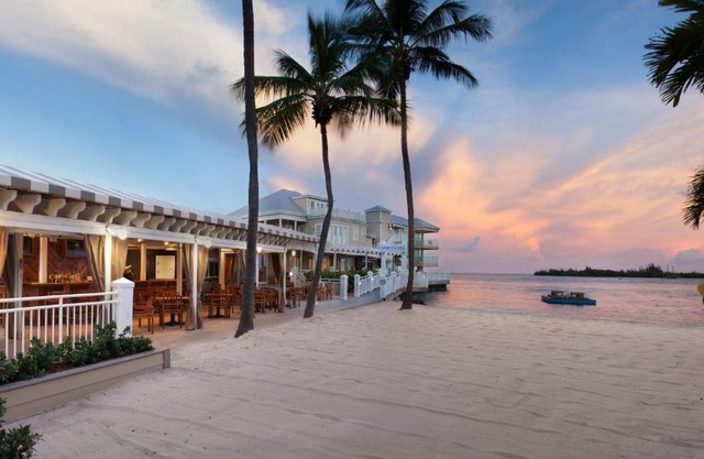 Pier House Resort & Spa
