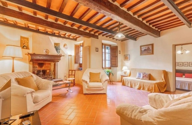 Pieracchi Apartment: A Corner of History