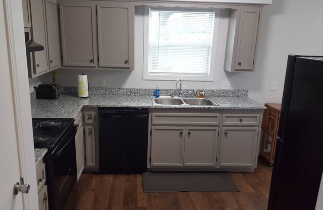 Pin Oak Place
