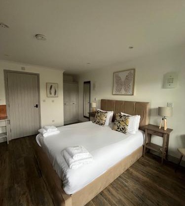 Pine, Country chalet located in Pegsdon