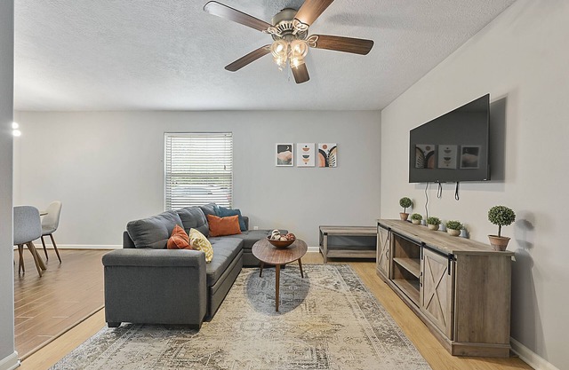 Pine Ridge sQuad - A - 2Br/1Ba, Pet Friendly & minutes from A&M!