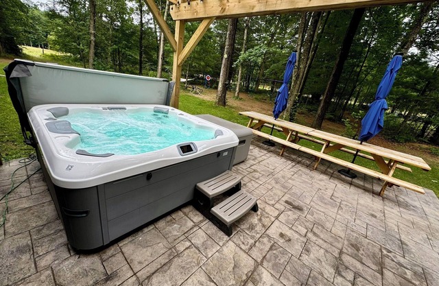 Pine River Ranch-17 Acre Outdoor Paradise in the heart of the Manistee Forest