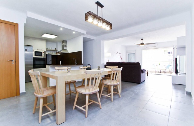 PINEDA 4 with sea views and pool