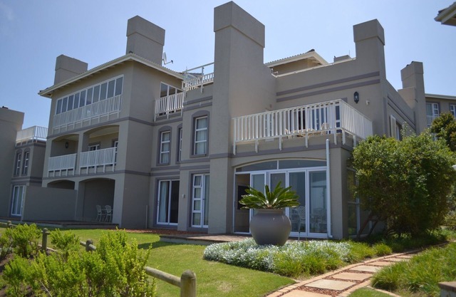 Pinnacle Point Golf Resort: 3 Schlafzimmer Apartment 5. 1 mit Meerblick