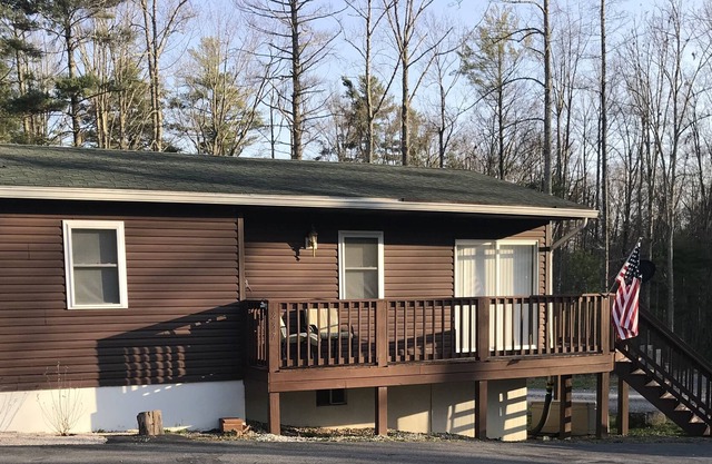Pipestem Heritage vacation rental