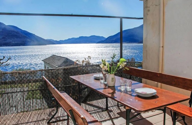 Ferienwohnung Pit Stop in Brissago - 10 Personen, 5 Schlafzimmer