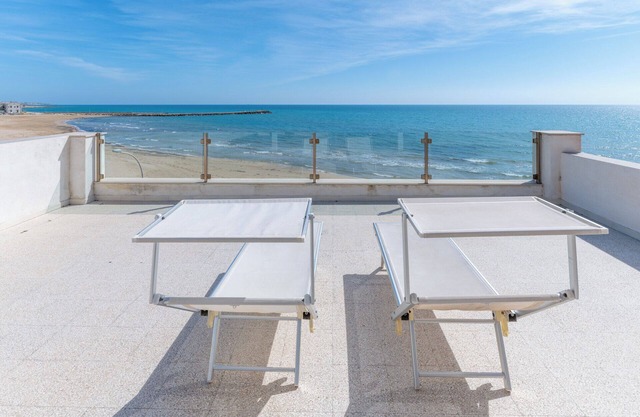 Pitagora, Apartment am Meer mit Ausblick auf den Strand von Donnalucata