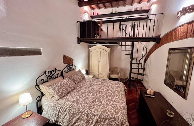 Pitti Sweet House