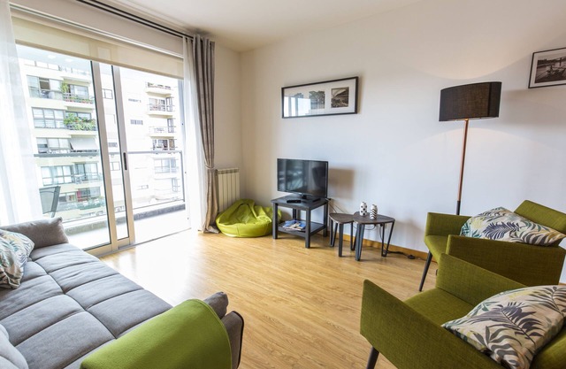 Platz 4 Sie mit Balkon und kostenlosem Parkplatz