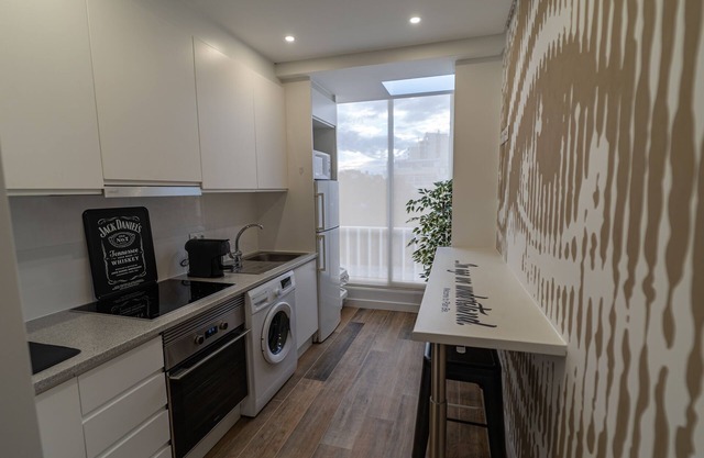 Plan Be Guesthouse - In Age Apartment