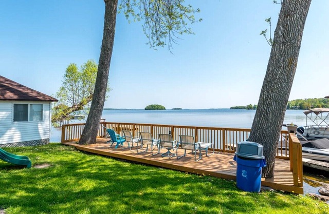 Plank Road Cottages & Marina - 3 Bdrm - Rice Lake - Gore's Landing