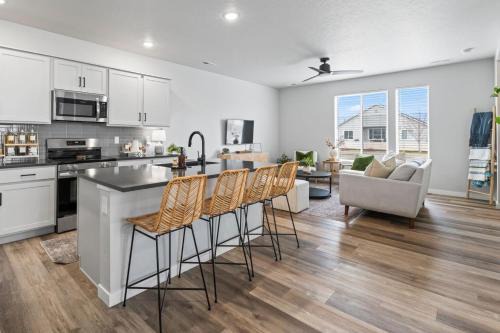 Play Relax Ping Pong, Foosball, Arcades, Park