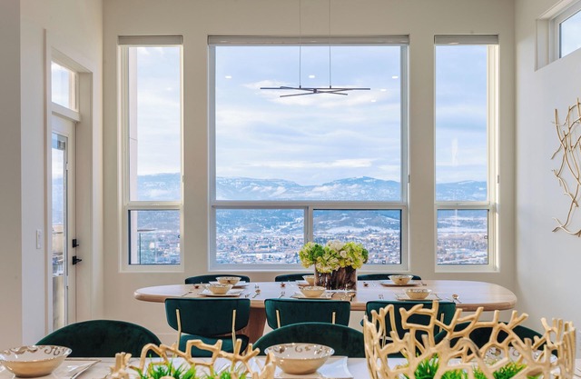 Play&Stay: Mountain and Lake Views/Theatre+Spacious