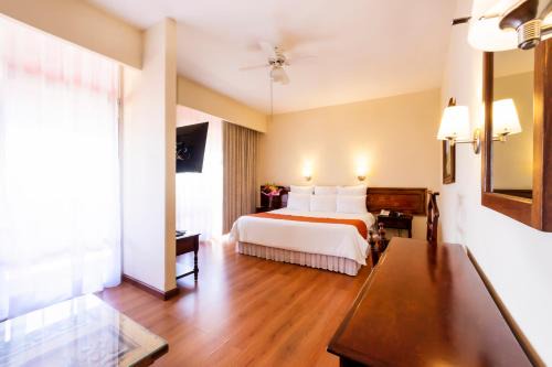 Plaza Uruapan Hotel