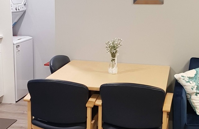 Pleasant 1 Bedroom Private Suite in the Meadows