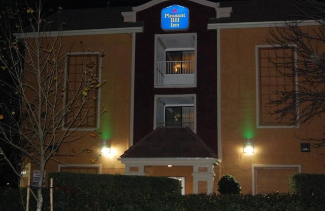 Pleasant Hill Inn