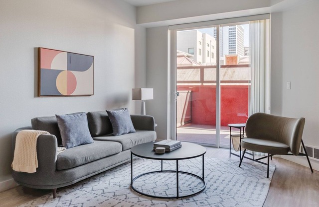 Pleasant Oakland 1BR w/ Rooftop Lounge, near Dining, by Blueground