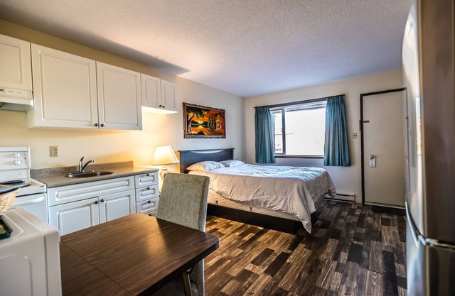 Pleasant Valley Motel