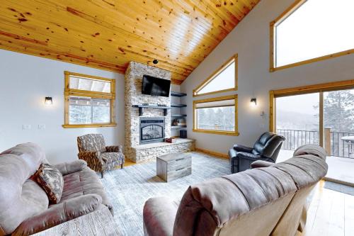 Pleasant View Lodge