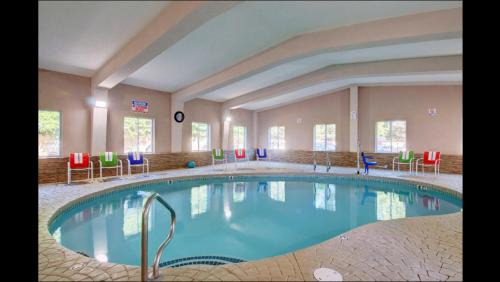 Plymouth Bay Inn
