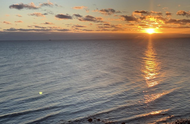 Plymouth private ocean front oversized suite on the bluff of Cape Cod Bay