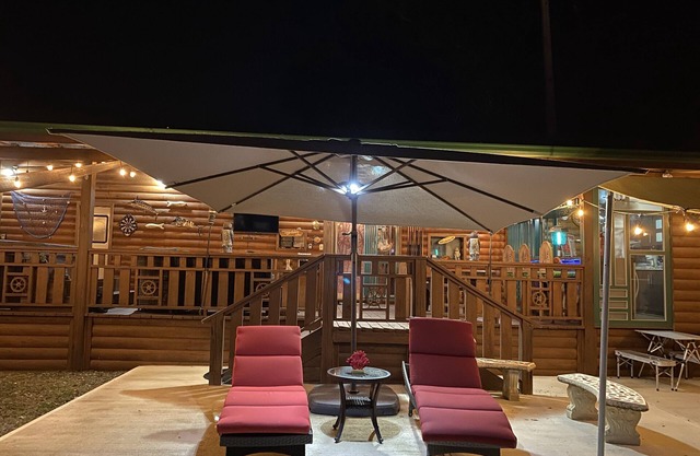 Poblado Cozy Log Cabin