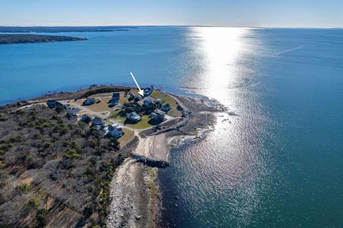 Pocasset Family retreat ocean view