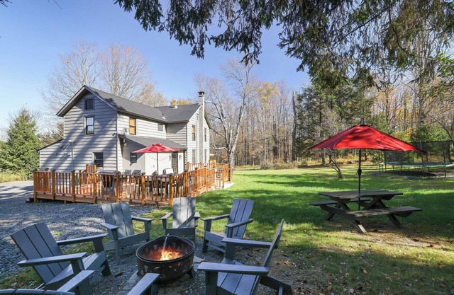 Pocono Family Farmhouse w/king bed and game room!