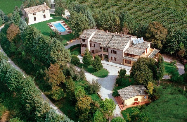 Podere Caldaruccio La Pineta - Umbertide Cottage