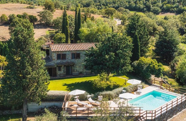 PODERE CAPRARECCE 8, Emma Villas