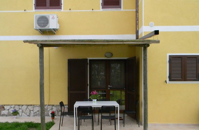 Podere Corte Alle Rose - Gelbe Wohnung
