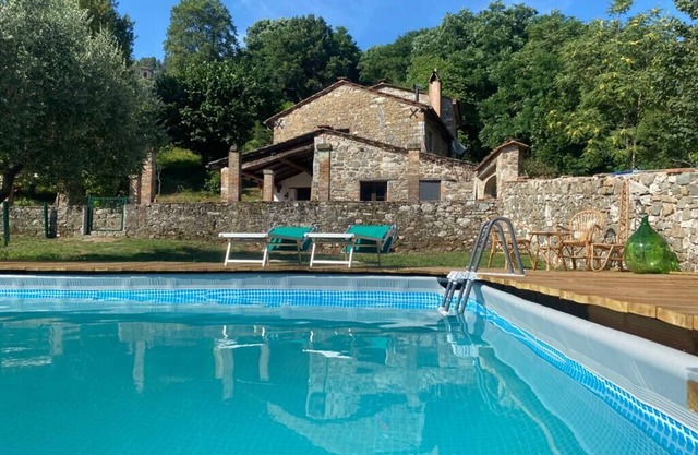 Podere il Giardino - Rustico degli Ulivi - Traditional cottage with pool, garden