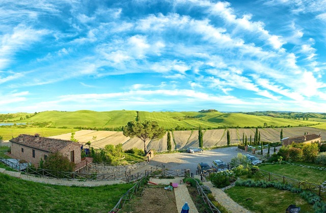 Podere auf Kreta mit herrlichem und entspannendem Blick, nur 15 Minuten von Siena entfernt