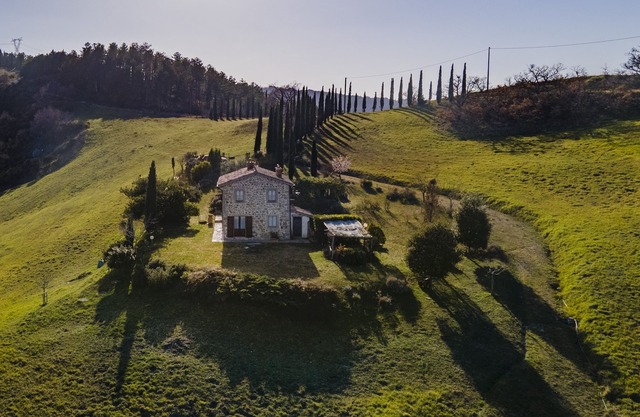 Poggio Bicchieri Farmhouse - Val d'Orcia Memory Apartment