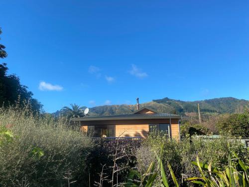Pohara Sands - Family Beach House