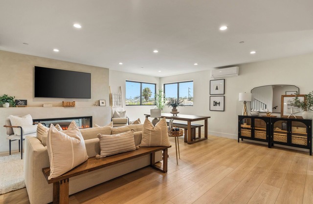 Point View Retreat | Modern Coastal Retreat Near Sunset Cliffs & Ocean Beach