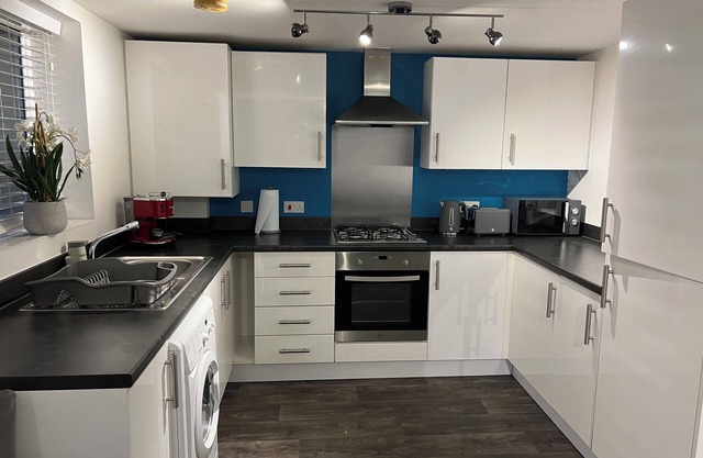 Pointcastle Two bedroom Luxury Apartment