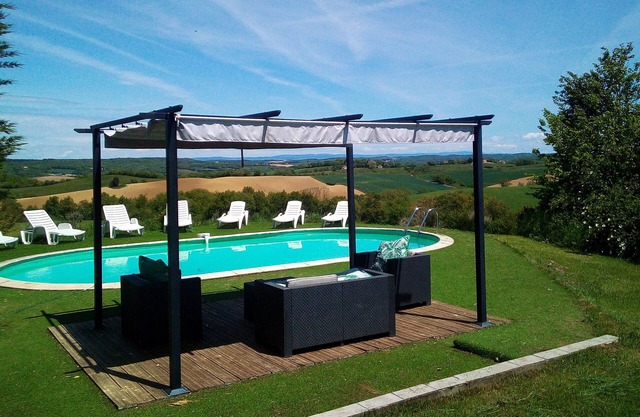 Polfages, wo die Berge das Meer treffen, 3 Gites mit Pool und herrlichem Ausblick