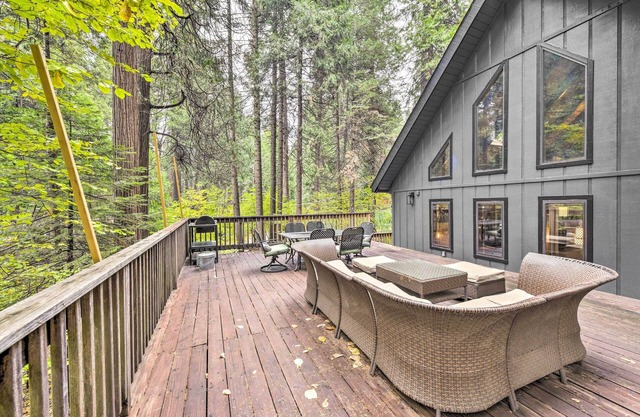 Pollock Pines A-Frame Chalet w/Mod Updates!
