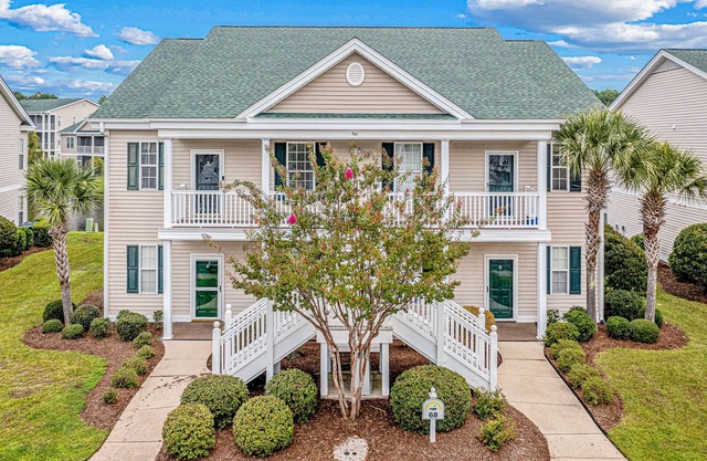 Pond-front condo near beach with balcony, pool, & hot tub - snowbird-friendly
