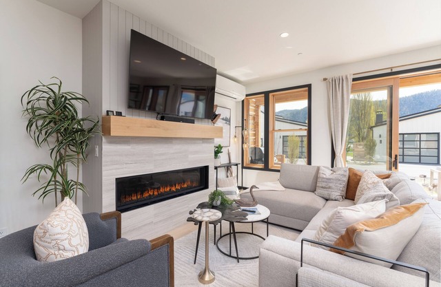 Ponderosa 4A at Wapato Point Resort on Lake Chelan