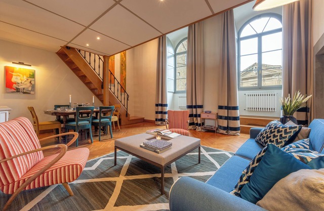 Ponte Vecchio, Art & Design in Historic Palace
