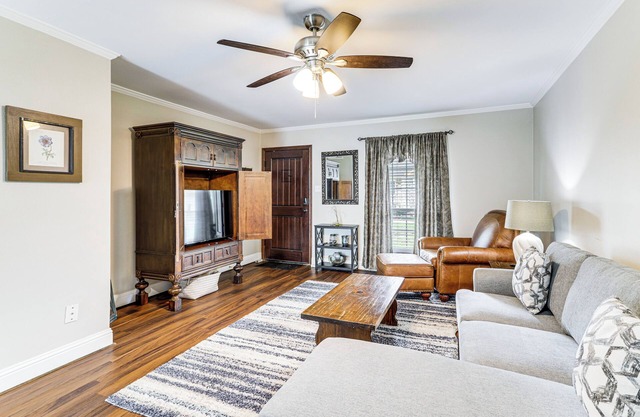 Pool Access: Energy Corridor Townhome in Houston!