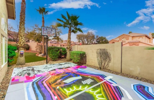 Pool and Jacuzzi + Rock slide + FUN amenities for all!