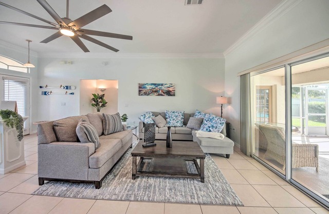 Pool & Fenced Yard: Sebring Retreat