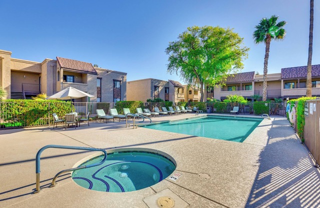 Pool & Hot Tub Access: Scottsdale Condo w/ Patio!